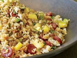 Scrumptious Chinese-Style Pork and Pineapple Fried Rice Recipe